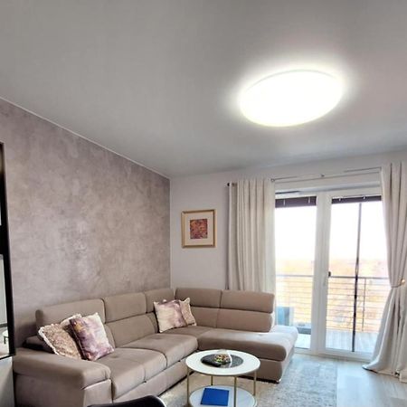 Aa Apartments Oldtown Κλαϊπέντα Εξωτερικό φωτογραφία